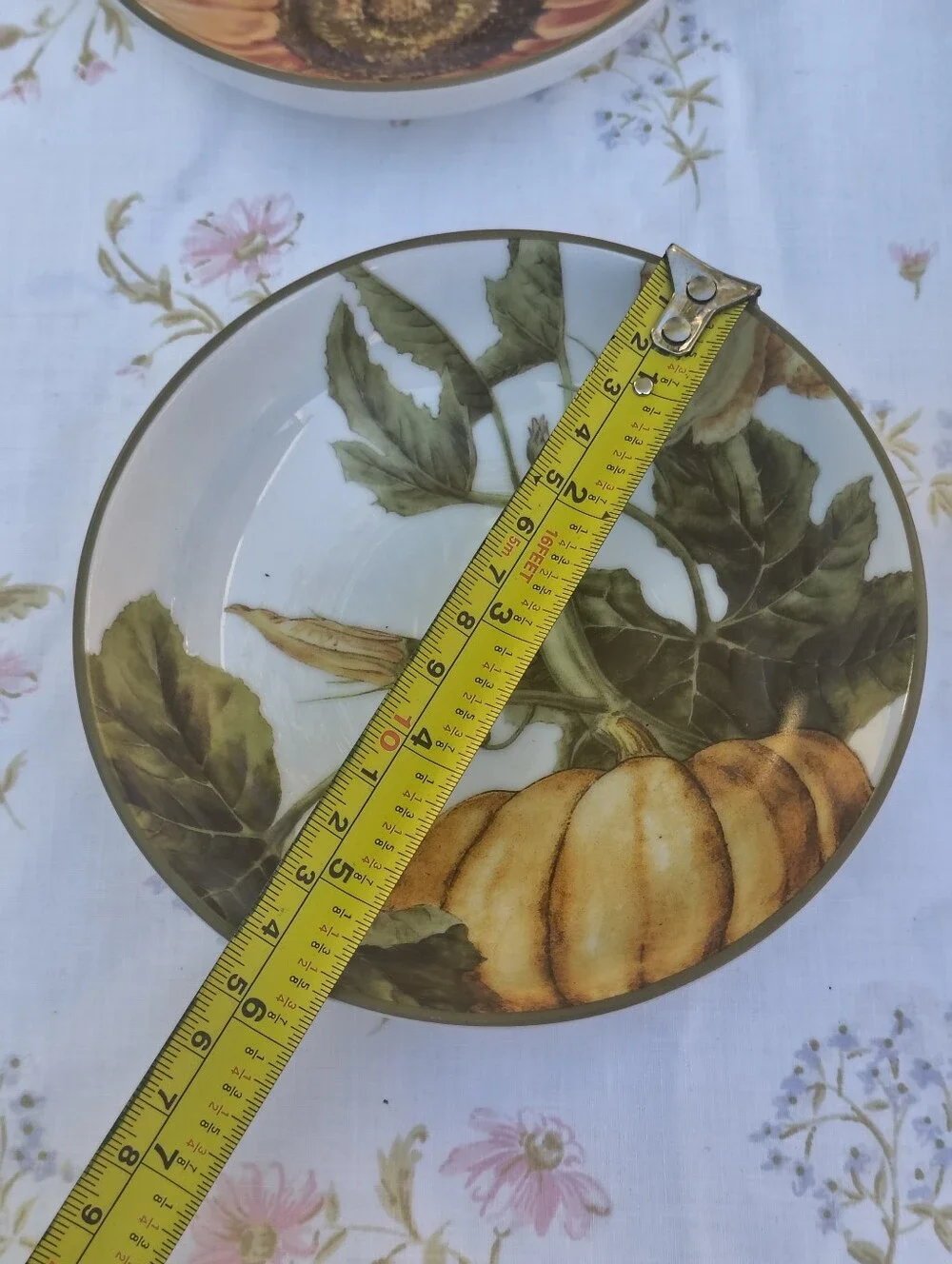 Set of 4 Williams-Sonoma Acorn Pumpkin Sunflower Dip Dishes